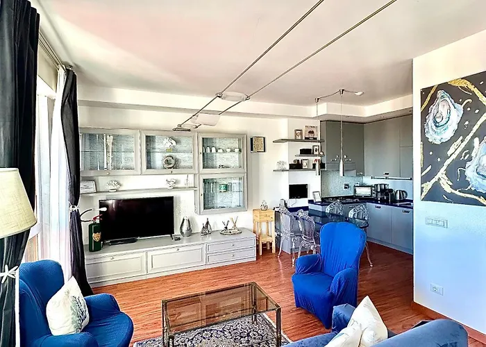 Apartment Your By The Sea In Seaside View