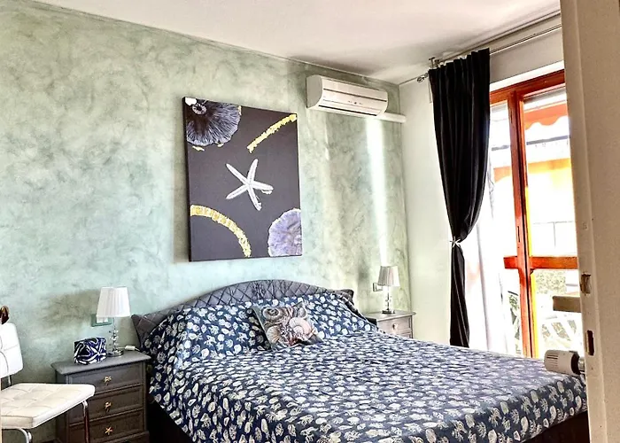 Your By The Sea In Seaside View Apartment *