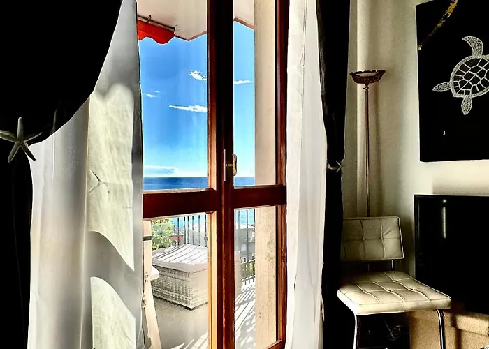 Your By The Sea In Seaside View Apartment Sanremo